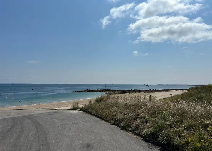 Appartement Spacieux Et Clair Proche Des Plages De La Baie