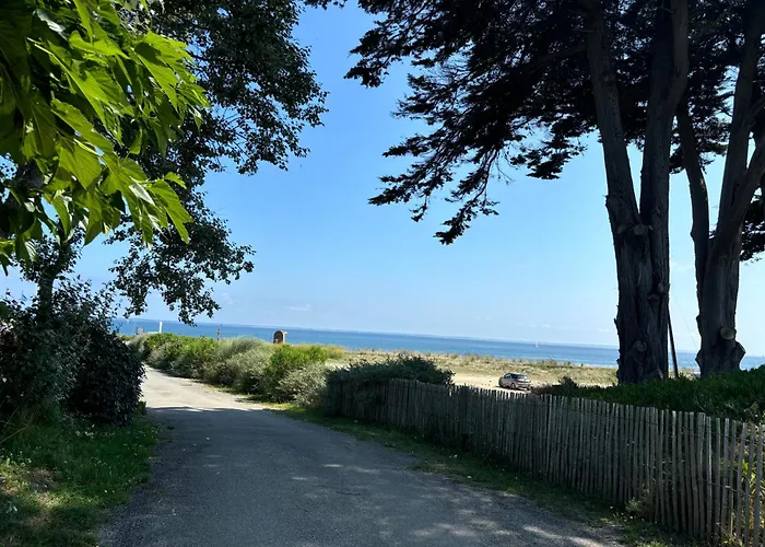 Appartement Spacieux Et Clair Proche Des Plages De La Baie