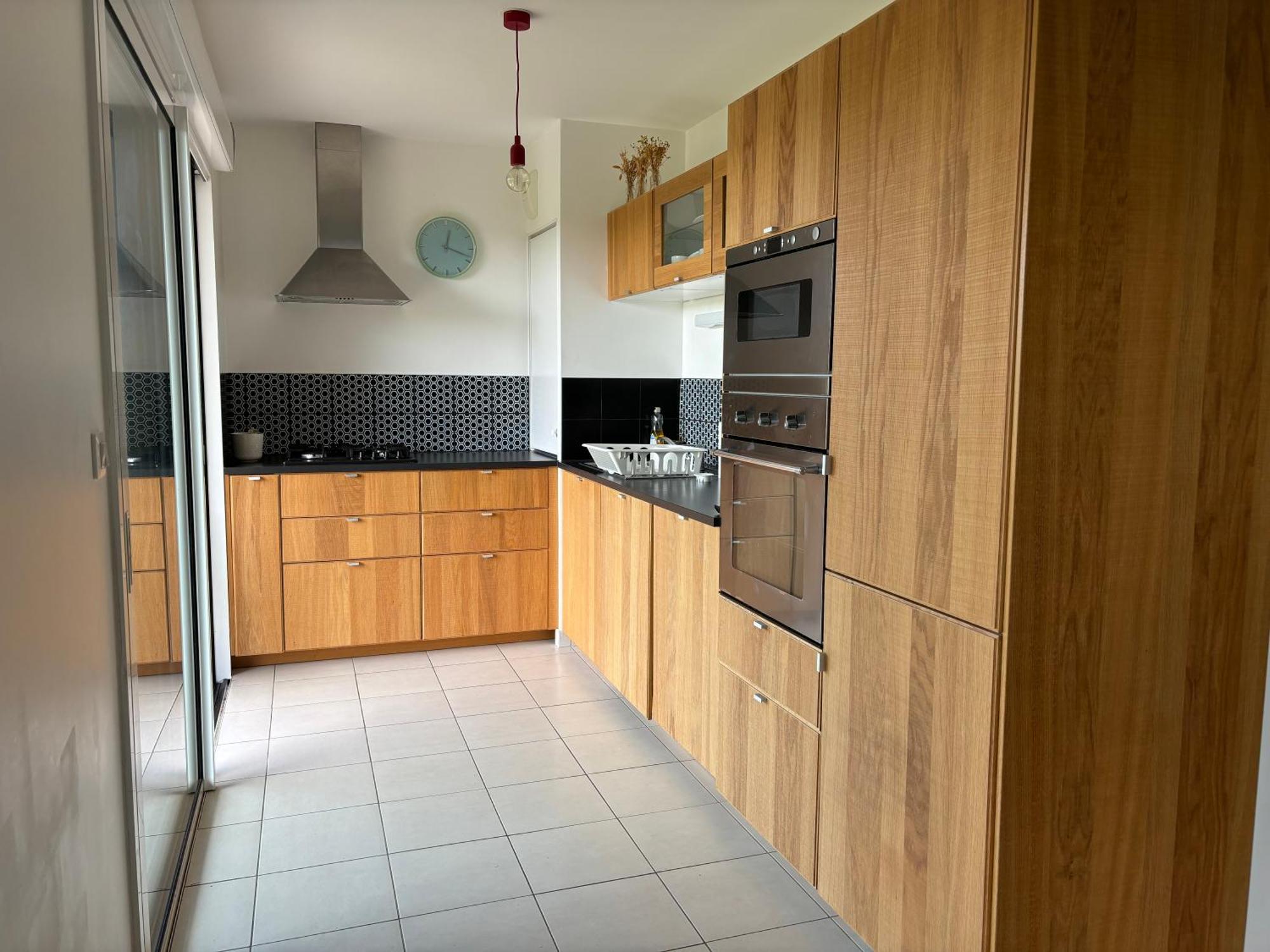 Apartment Spacieux Et Clair Proche Des Plages De La Baie